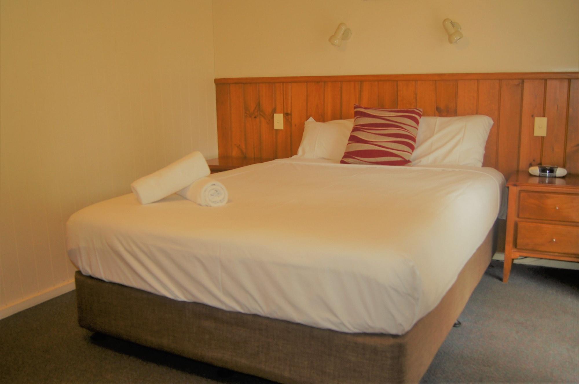 Quality Hotel Lakeside Bendigo Exterior photo