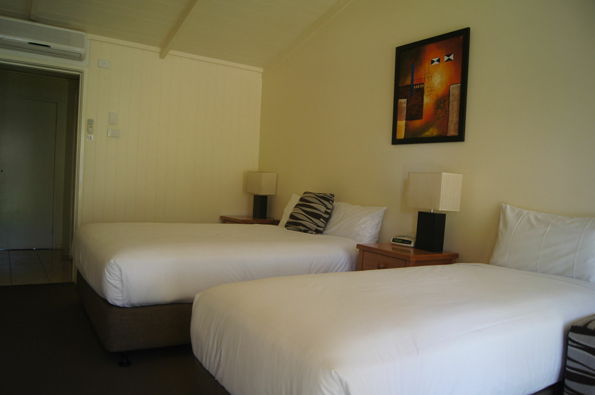 Quality Hotel Lakeside Bendigo Exterior photo