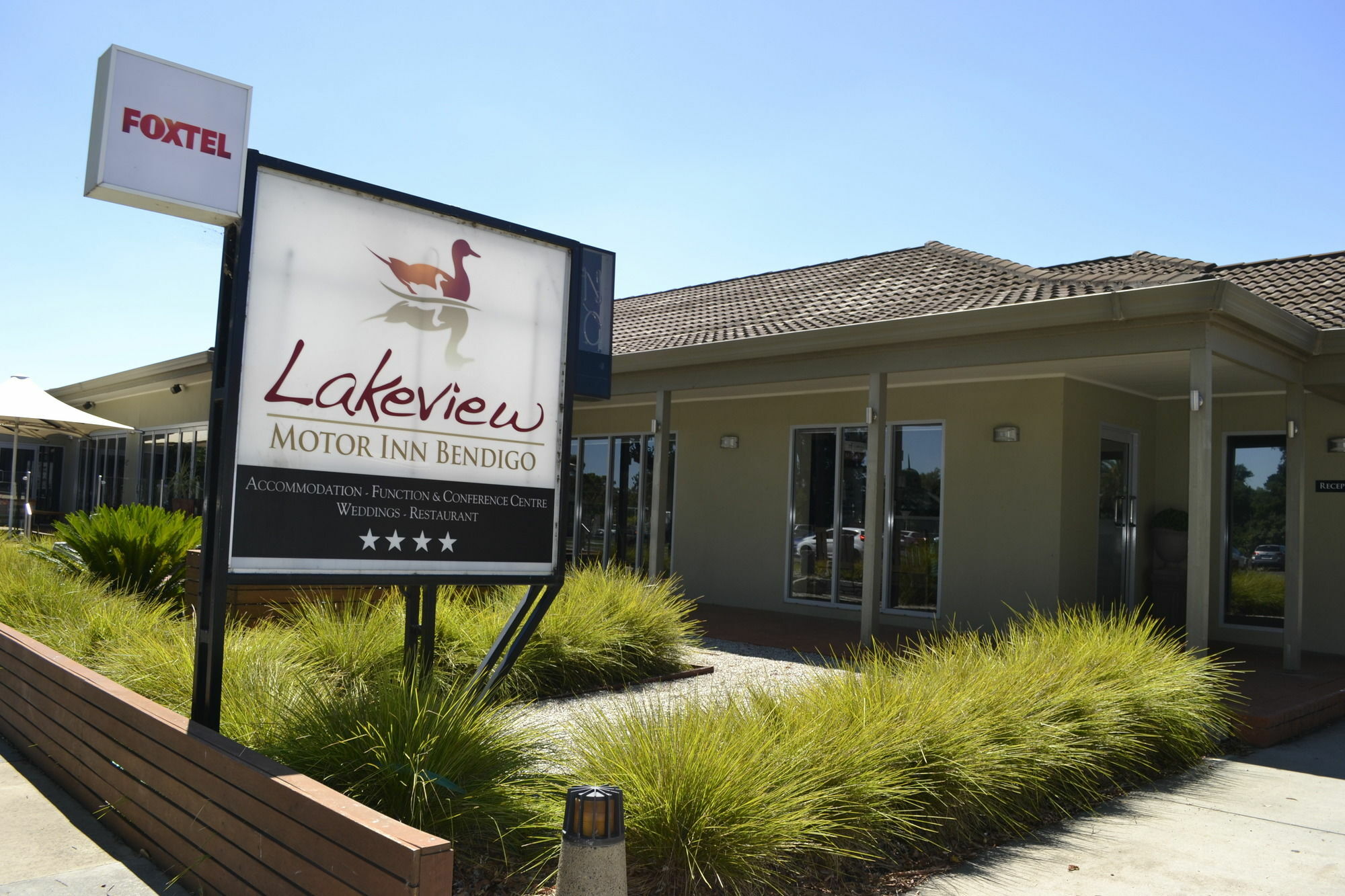 Quality Hotel Lakeside Bendigo Exterior photo